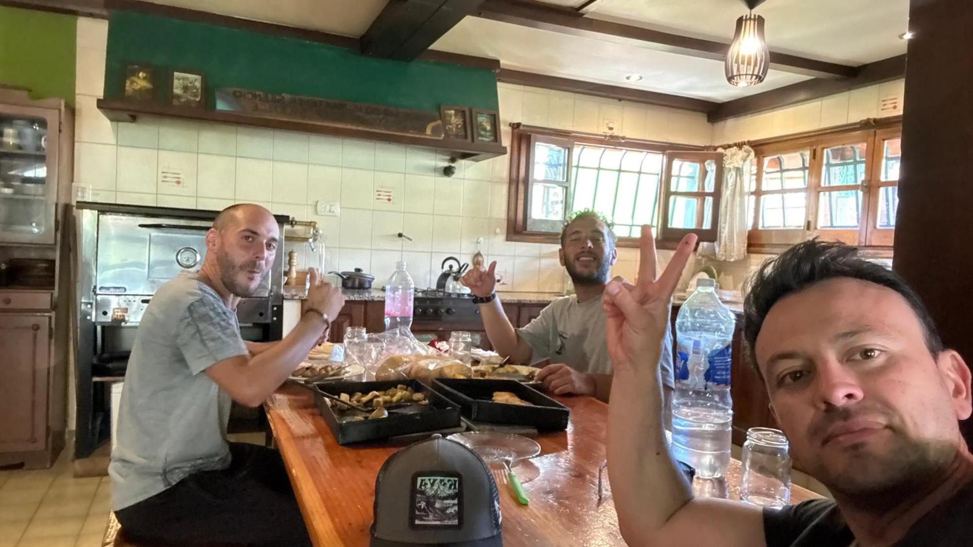 La Estacion Hostel ラゴ・プエロ エクステリア 写真
