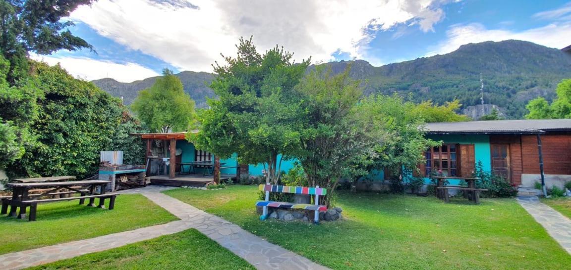 La Estacion Hostel ラゴ・プエロ エクステリア 写真